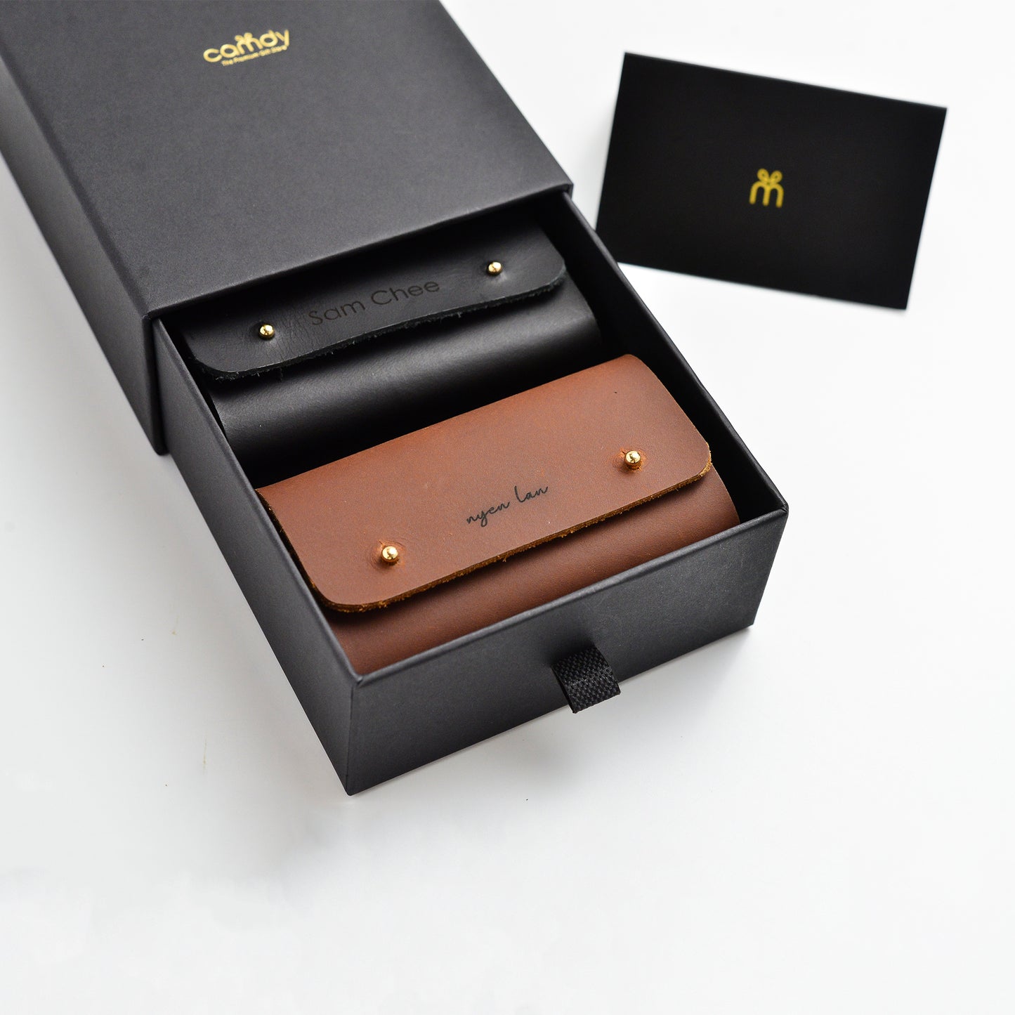 Zeta 6 Leather Key Pouch