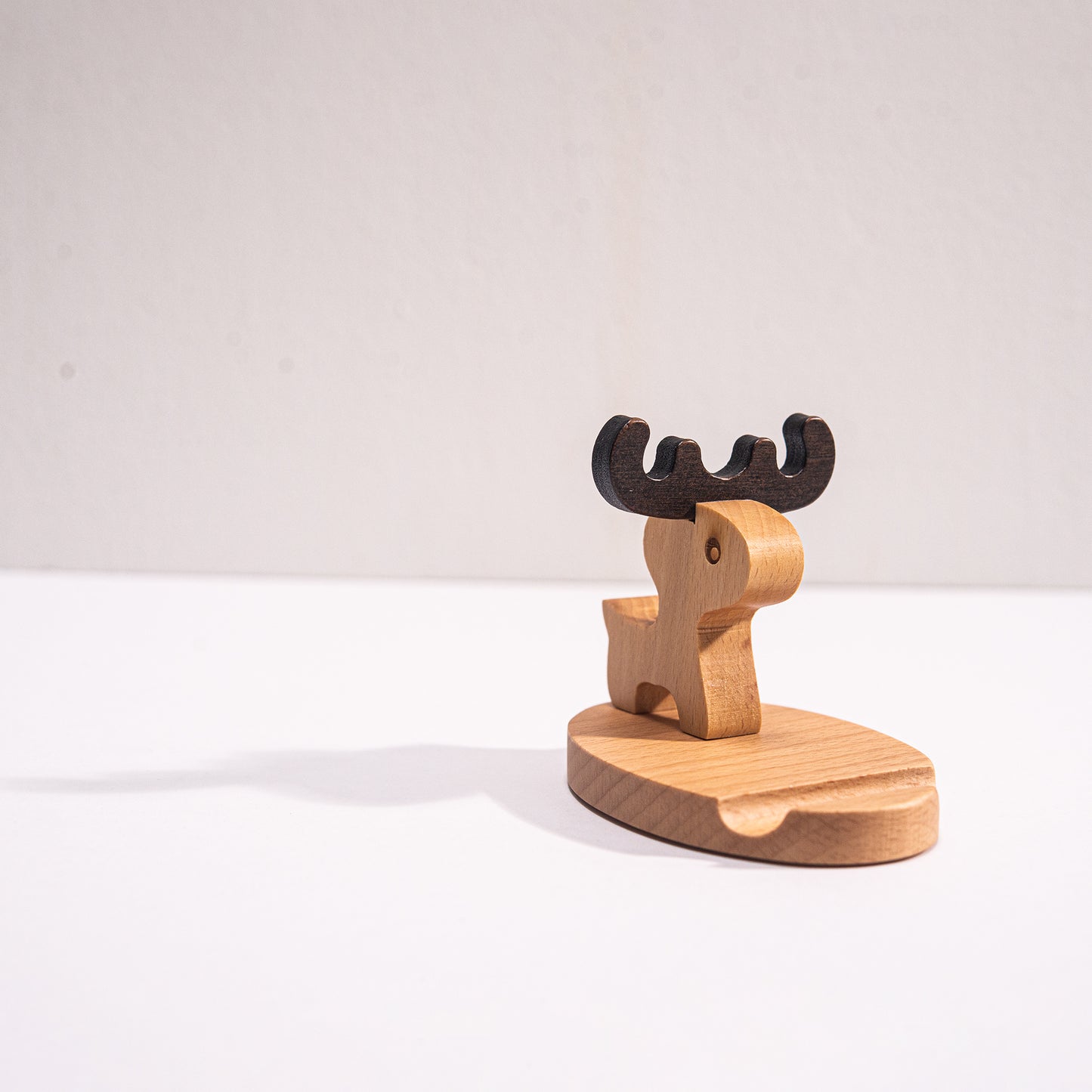 Personalized Wooden Phone Holder (Deer Design)