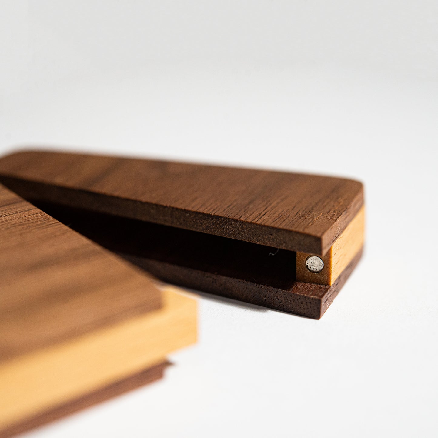 Wooden Flip Cap Stylish Card Holder